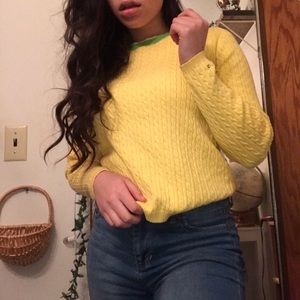 Vintage 70s Tommy Hilfiger yellow sweater